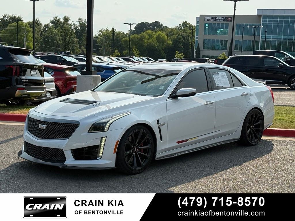 2019 Cadillac CTS-V Base - $107,215 MSRP / CLEAN CARFAX / SUNROOF
