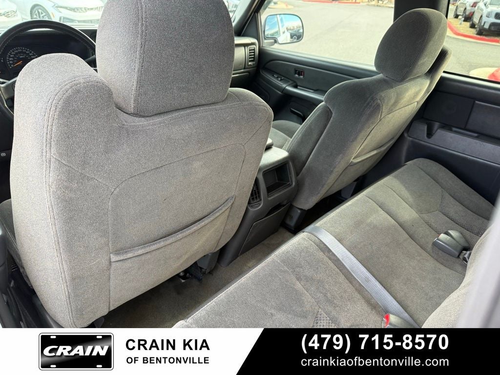 2005 Chevrolet Silverado 1500 Z71 Style Side - 4WD / CLEAN CARFAX