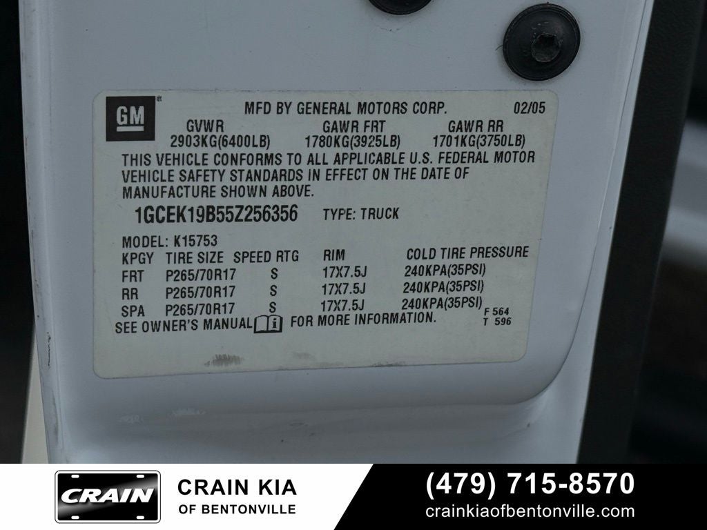 2005 Chevrolet Silverado 1500 Z71 Style Side - 4WD / CLEAN CARFAX