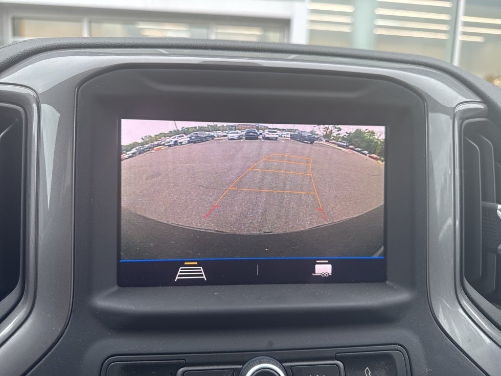 2021 Chevrolet Silverado 1500 Custom Trail Boss - 4WD / CLEAN CARFAX / ONE OWNER