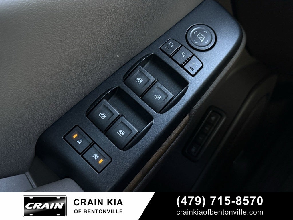 2018 GMC Yukon Denali Ultimate - 4WD / SUNROOF / CLEAN CARFAX