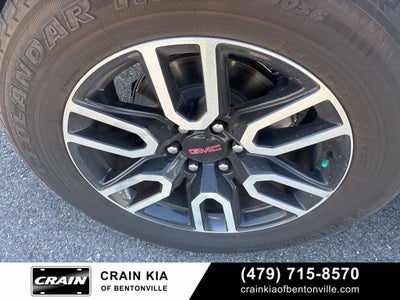 2022 GMC Yukon AT4 - 4WD / PANORAMIC SUNROOF / CLEAN CARFAX