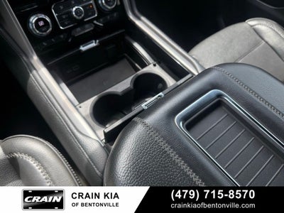 2022 GMC Yukon XL Denali - 4WD / CLEAN CARFAX