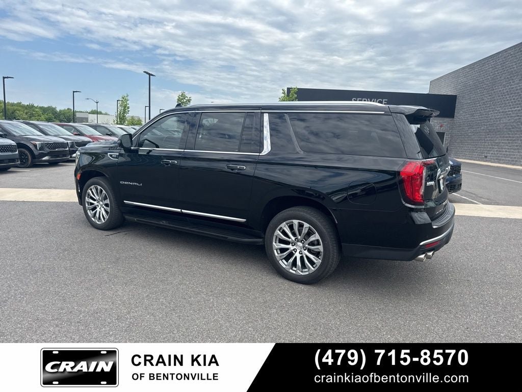 2022 GMC Yukon XL Denali - 4WD / CLEAN CARFAX
