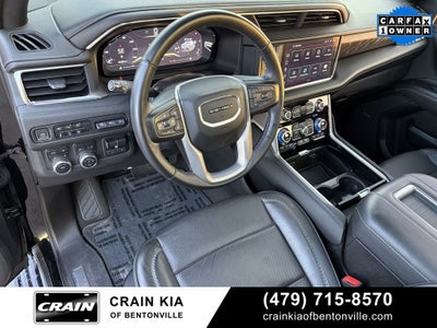 2023 GMC Yukon XL Denali - 4WD / PANO ROOF / CLEAN CARFAX / ONE OWNER