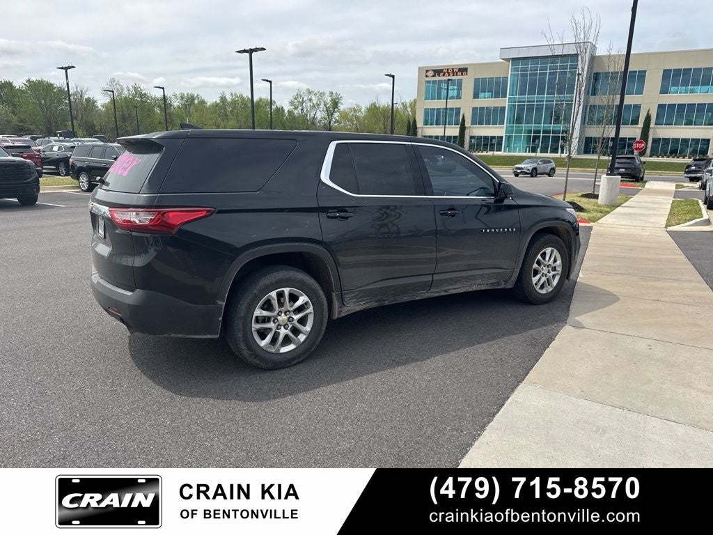 2019 Chevrolet Traverse LS - AWD / CLEAN CARFAX