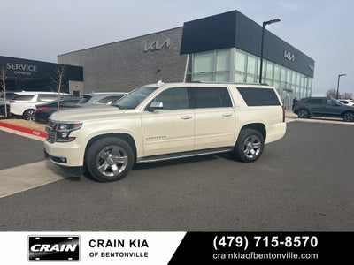2015 Chevrolet Suburban LTZ - 4WD / SUNROOF / DVD / CLEAN CARFAX