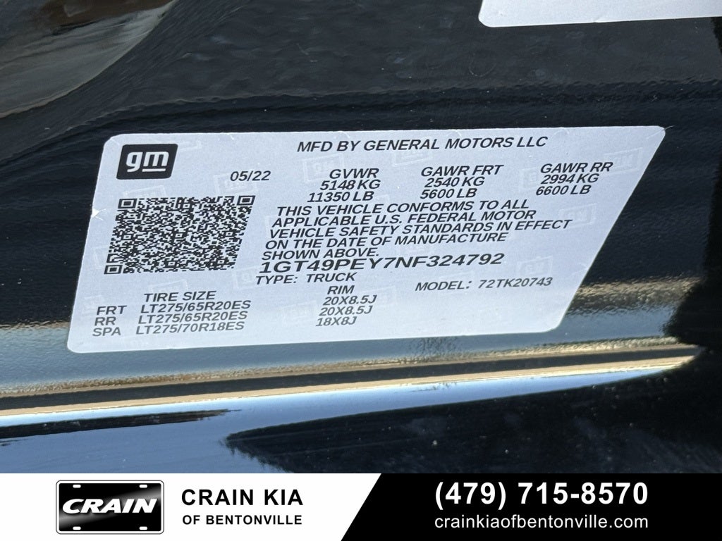 2022 GMC Sierra 2500HD AT4 - 4WD / SUNROOF / CLEAN CARFAX