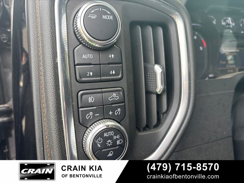 2022 GMC Sierra 2500HD AT4 - 4WD / CLEAN CARFAX