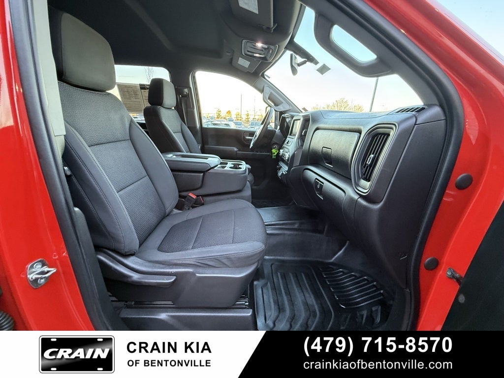 2023 GMC Sierra 3500HD Pro - 4WD