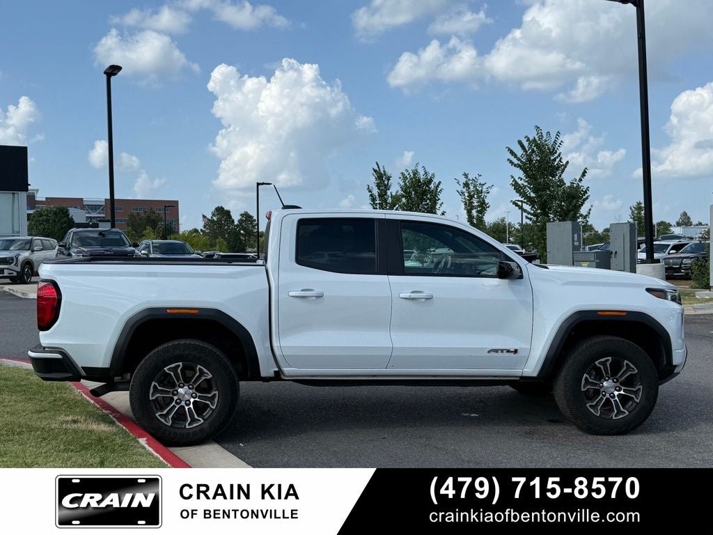 2024 GMC Canyon AT4 - 4WD / CLEAN CARFAX / ONE OWNER