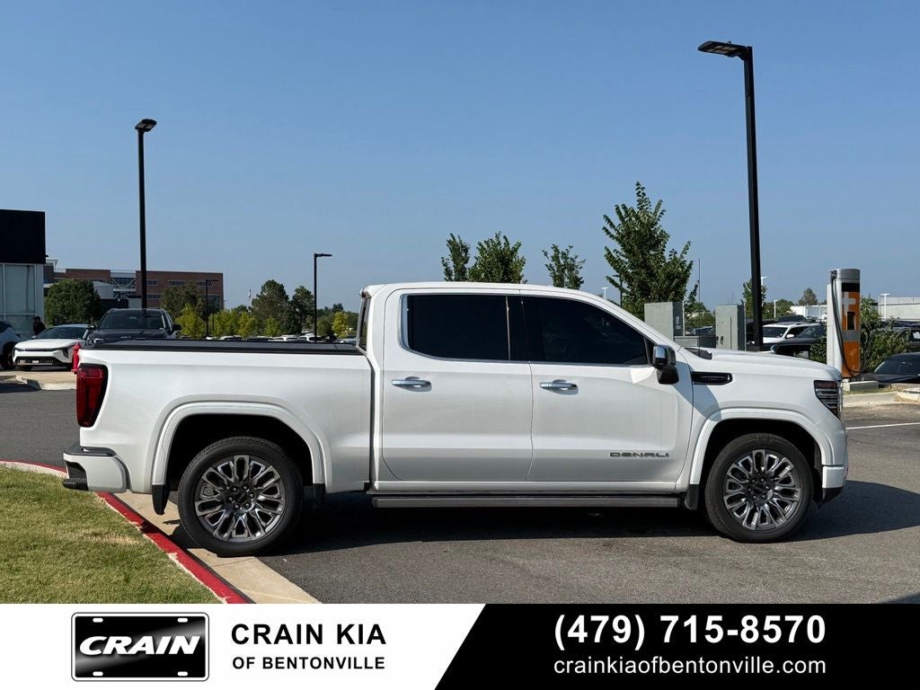 2023 GMC Sierra 1500 Denali Ultimate - 4WD / CARFAX ONE OWNER