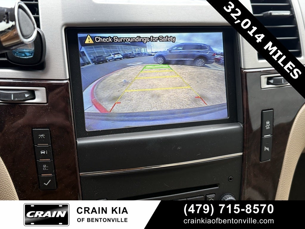 2014 Cadillac Escalade Premium - AWD / CLEAN CARFAX / VERY LOW MILES!