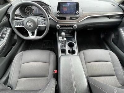 2024 Nissan Altima 2.5 SV - CLEAN CARFAX / ONE OWNER