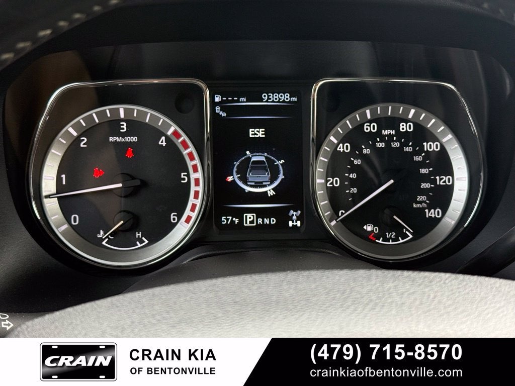 2017 Nissan Titan XD PRO-4X - 4WD / CLEAN CARFAX