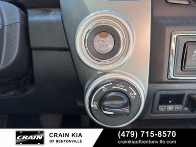 2019 Nissan Titan XD SV - 4WD / CLEAN CARFAX / ONE OWNER