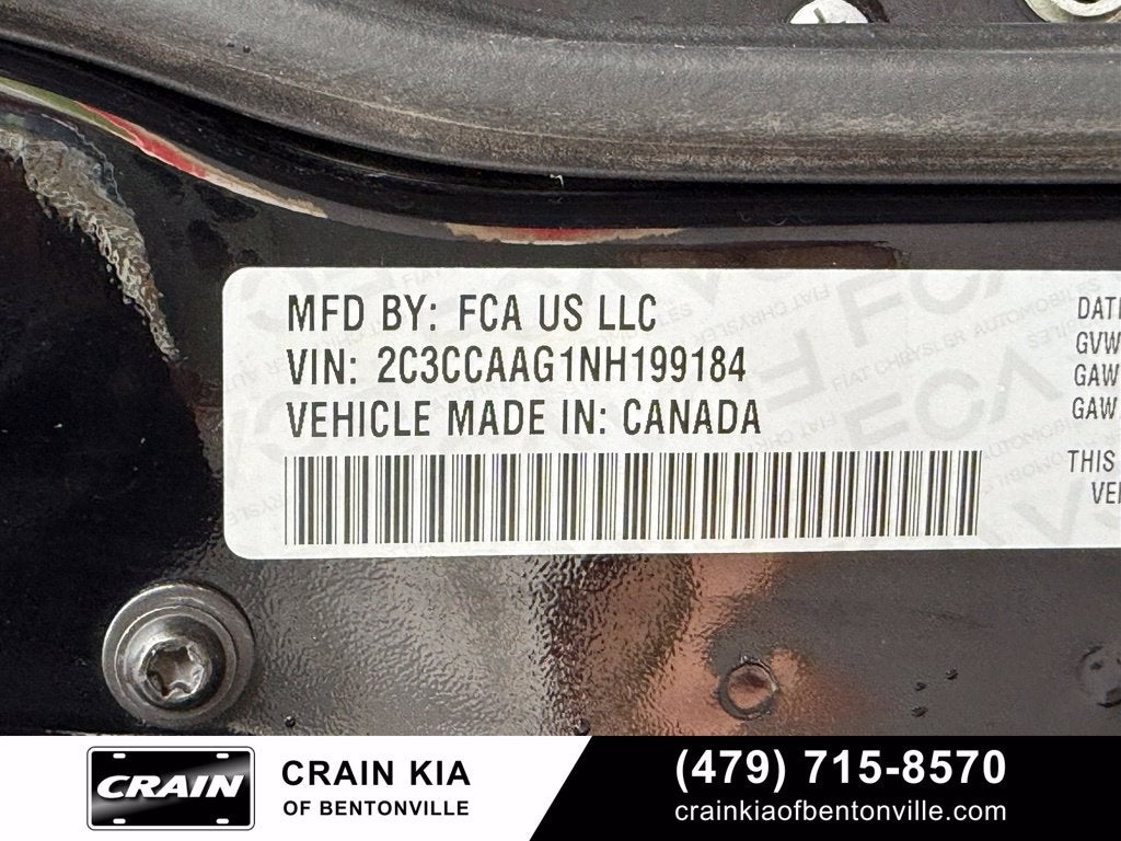 2022 Chrysler 300 Touring - CLEAN CARFAX / ONE OWNER