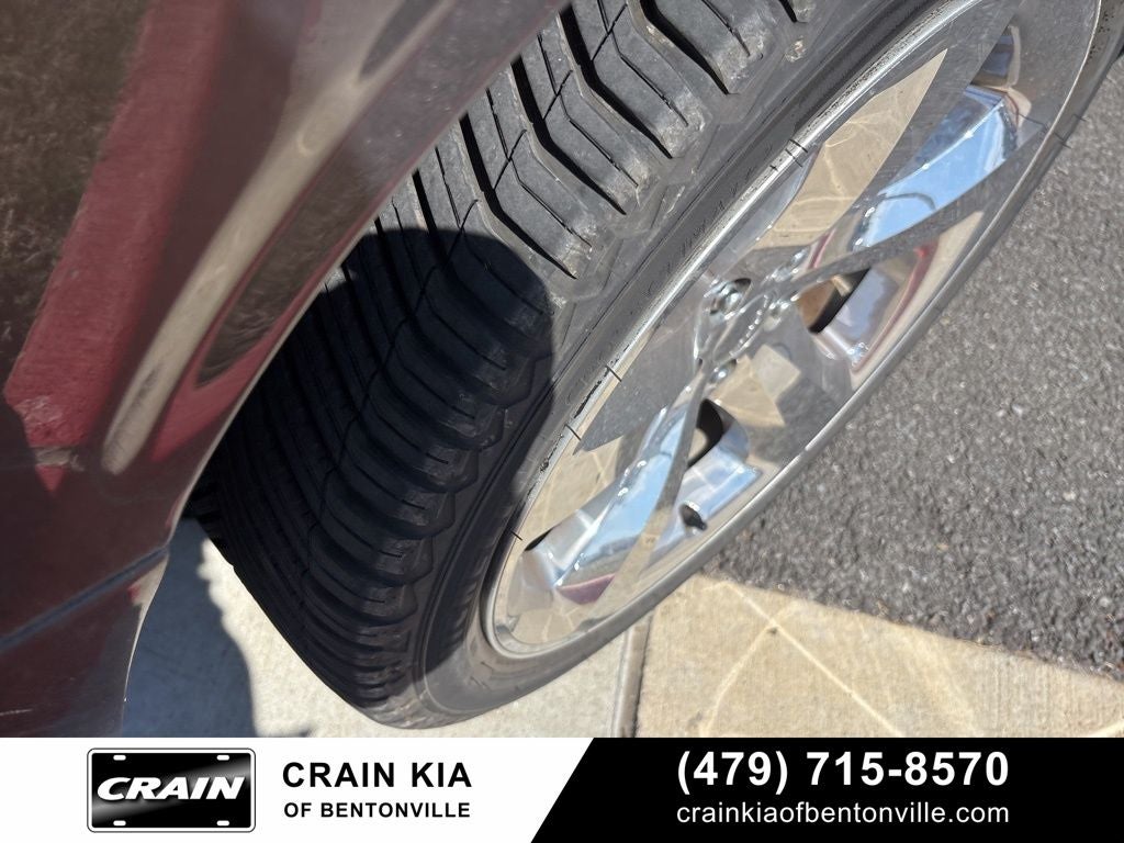 2013 Dodge Challenger SXT - CLEAN CARFAX HISTORY