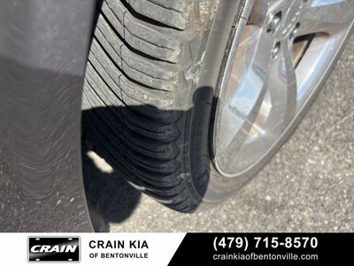 2013 Dodge Challenger SXT - CLEAN CARFAX HISTORY