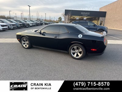 2015 Dodge Challenger SXT