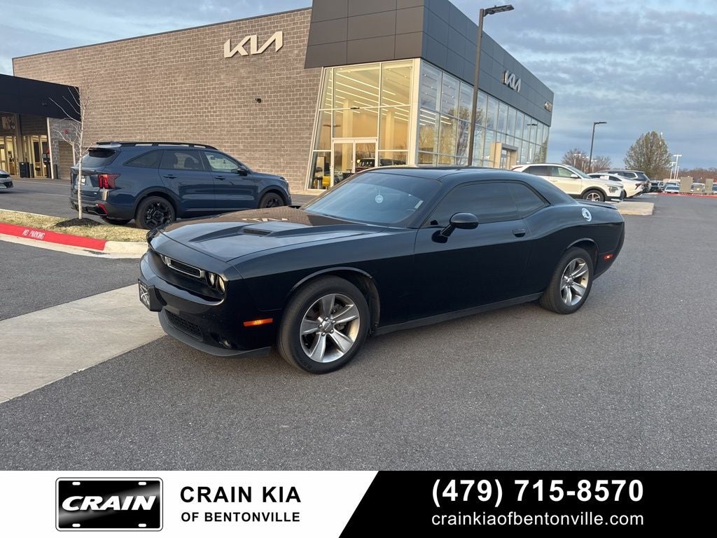 2015 Dodge Challenger SXT