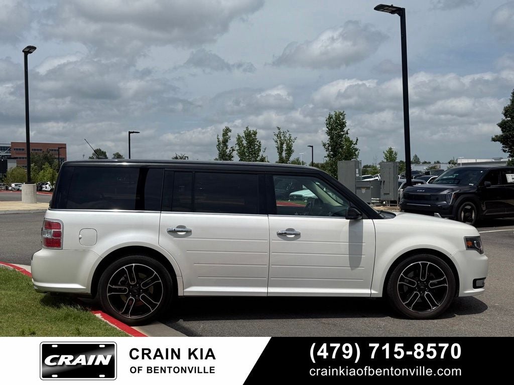2014 Ford Flex Limited - AWD / SUNROOF