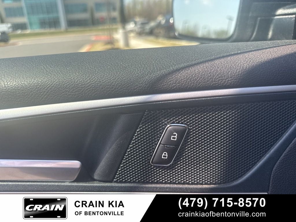 2024 Ford Edge SEL - AWD / PANORAMIC SUNROOF / ONE OWNER