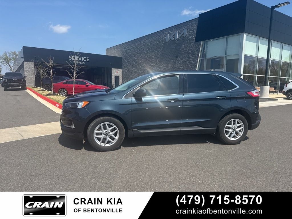 2024 Ford Edge SEL - AWD / PANORAMIC SUNROOF / ONE OWNER