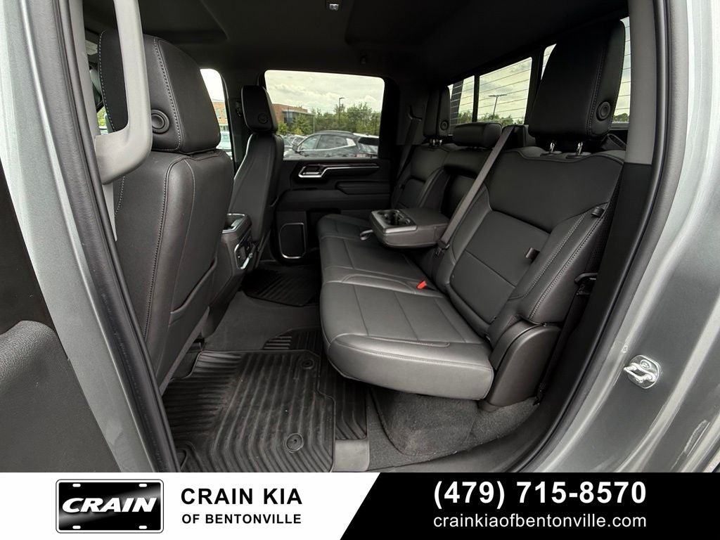 2025 Chevrolet Silverado 2500HD LTZ - 4WD / CLEAN CARFAX / ONE OWNER