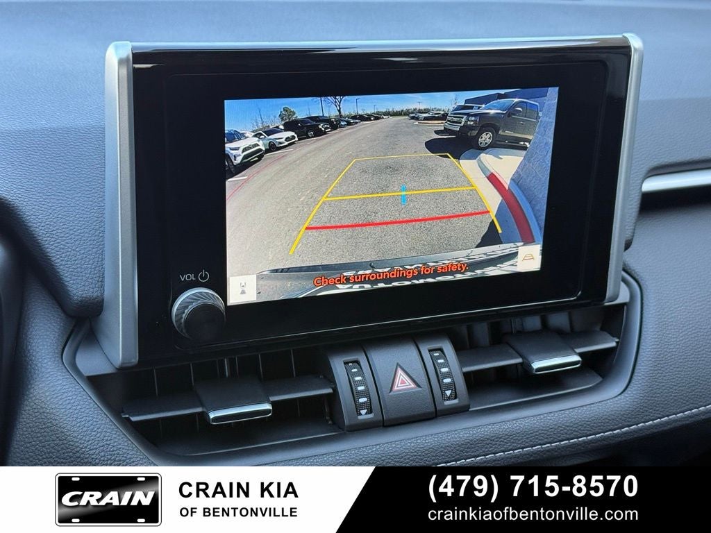 2024 Toyota RAV4 XLE Premium - SUNROOF / CLEAN CARFAX / ONE OWNER