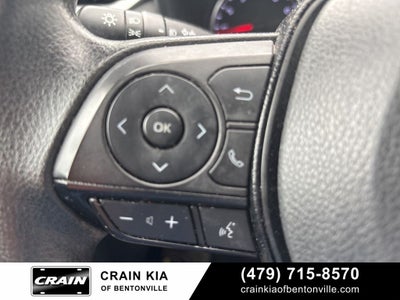 2021 Toyota RAV4 XLE - AWD / CLEAN CARFAX / ONE OWNER