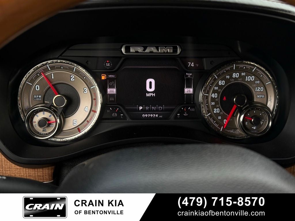 2021 RAM 3500 Laramie Longhorn - 4WD / CLEAN CARFAX / ONE OWNER