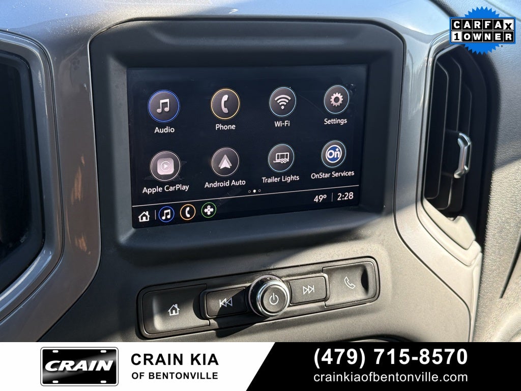 2022 Chevrolet Silverado 1500 Custom - 4WD / CLEAN CARFAX / ONE OWNER