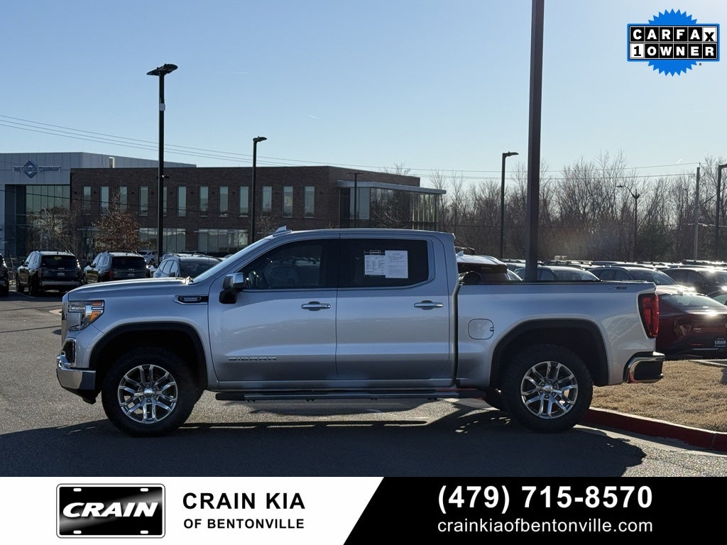 2020 GMC Sierra 1500 SLT - 4WD / CLEAN CARFAX / ONE OWNER