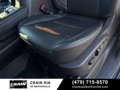 2024 GMC Sierra 1500 AT4 - 4WD / CLEAN CARFAX / ONE OWNER