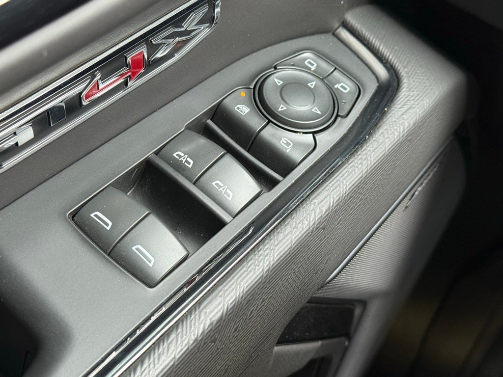 2022 GMC Sierra 1500 AT4X - 4WD / SUNROOF / ONE OWNER