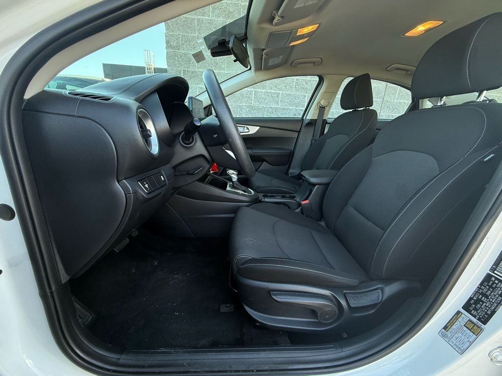 2024 Kia Forte LXS - KIA CPO / CLEAN CARFAX / ONE OWNER