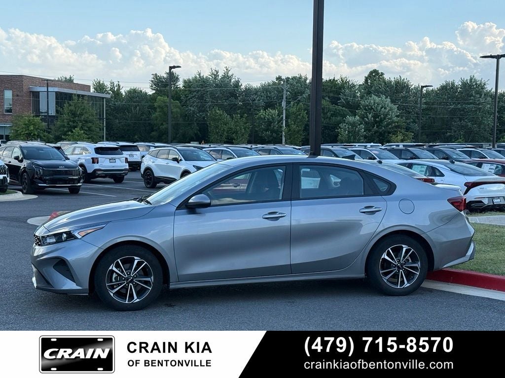 2024 Kia Forte LXS - KIA CPO / CARFAX ONE OWNER