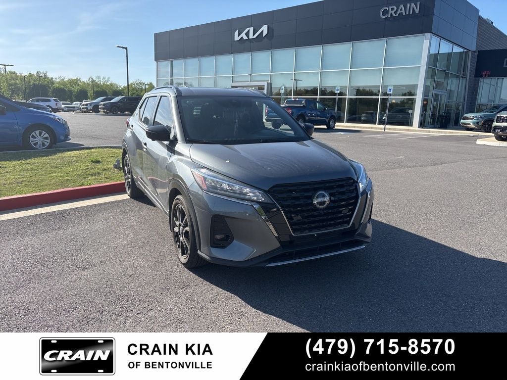 2022 Nissan Kicks SR - CLEAN CARFAX / ONE OWNER