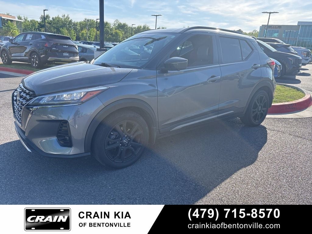 2022 Nissan Kicks SR - CLEAN CARFAX / ONE OWNER