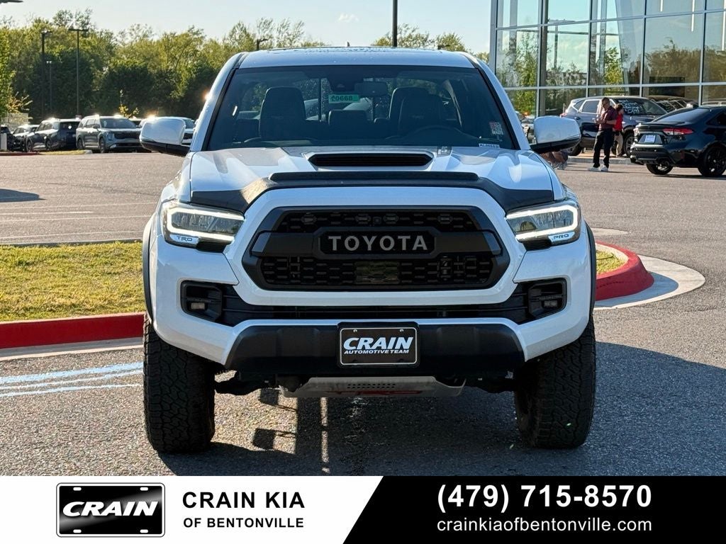 2022 Toyota Tacoma TRD Pro V6 - 4WD / SUNROOF / ONE OWNER