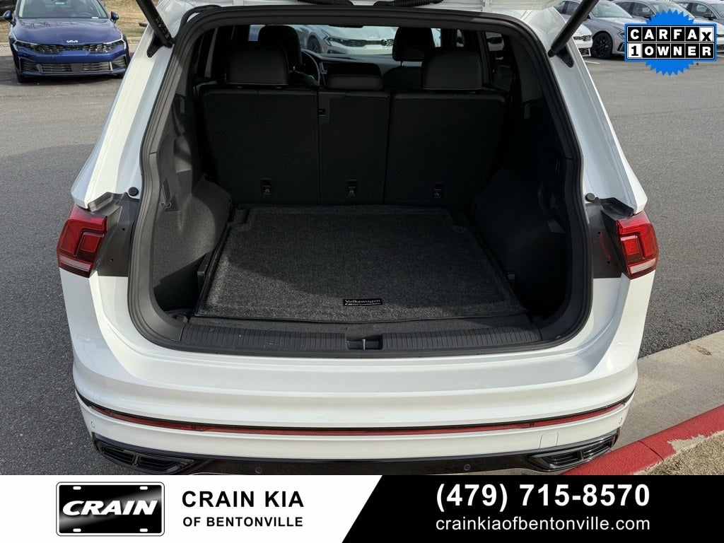 2024 Volkswagen Tiguan 2.0T SE R-Line Black - AWD / PANORAMIC SUNROOF / ONE OWNER