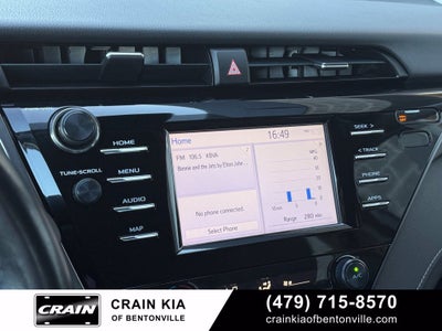 2019 Toyota Camry SE - SUNROOF / CLEAN CARFAX