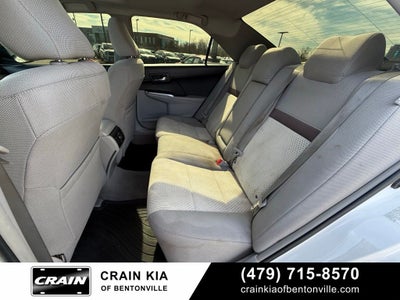 2014 Toyota Camry XLE - SUNROOF