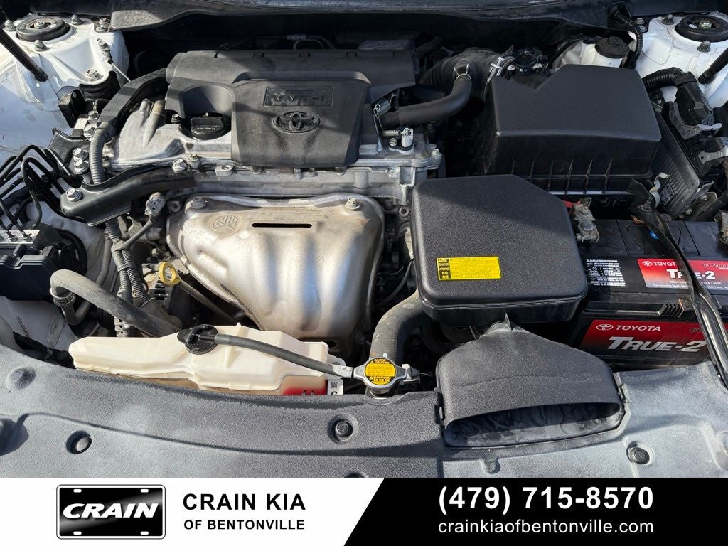 2014 Toyota Camry XLE - SUNROOF