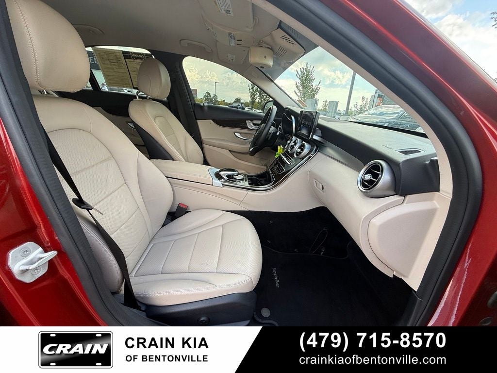 2016 Mercedes-Benz C-Class C 300 - CLEAN CARFAX HISTORY