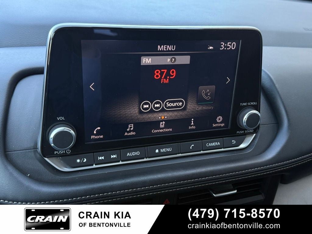 2024 Nissan Rogue SV - AWD / CLEAN CARFAX / ONE OWNER