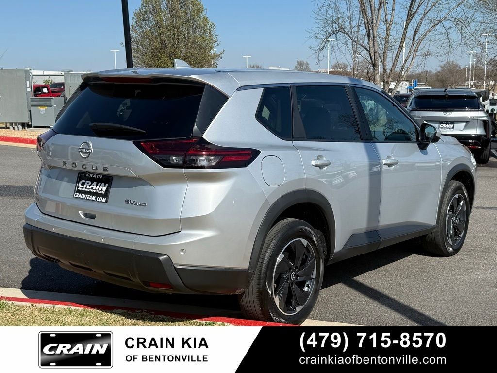 2024 Nissan Rogue SV - AWD / CLEAN CARFAX / ONE OWNER