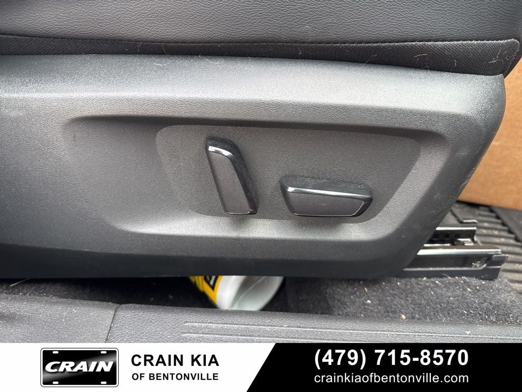 2022 Nissan Rogue SL - AWD / PANO ROOF / CLEAN CARFAX / 1 OWNER