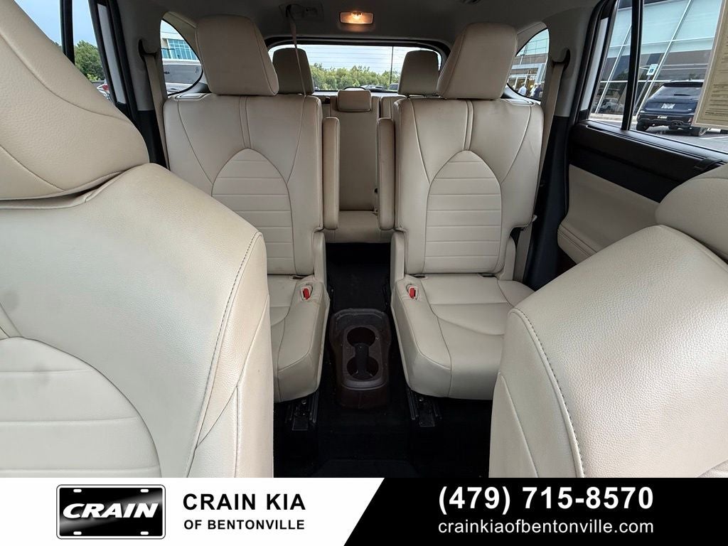 2022 Toyota Highlander XLE - SUNROOF / CLEAN CARFAX / ONE OWNER